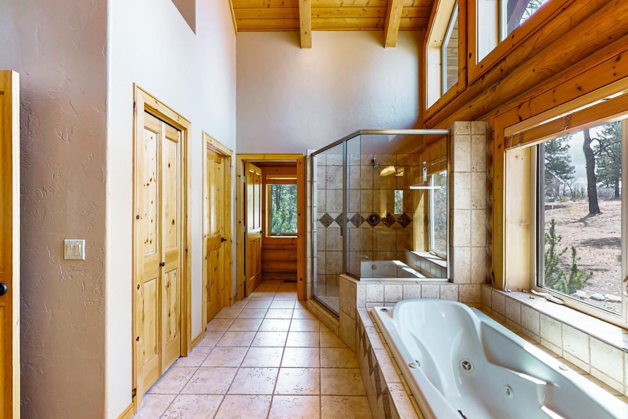 Black Bear Pagosa Springs Exterior foto