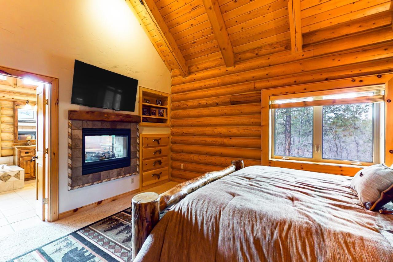 Black Bear Pagosa Springs Exterior foto